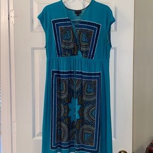 Short sleeve dress